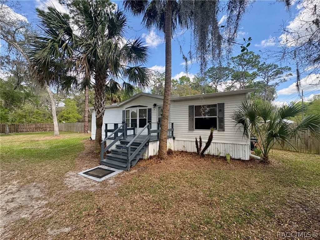 9909 N Northcut Avenue, Crystal River, FL 34428 9909 N Northcut Avenue, Crystal River, FL 34428