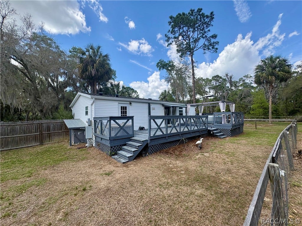 9909 N Northcut Avenue, Crystal River, FL 34428 9909 N Northcut Avenue, Crystal River, FL 34428