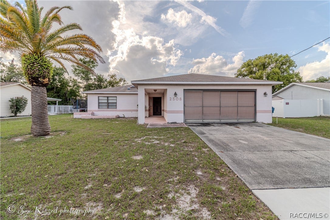 2508 Landover Boulevard, Spring Hill, FL 34609 2508 Landover Boulevard, Spring Hill, FL 34609