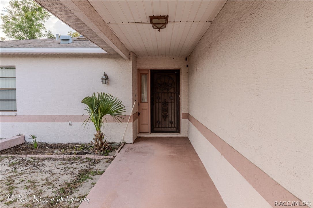 2508 Landover Boulevard, Spring Hill, FL 34609 2508 Landover Boulevard, Spring Hill, FL 34609