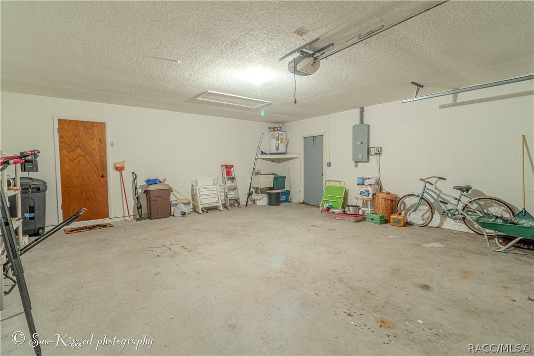 2508 Landover Boulevard, Spring Hill, FL 34609 2508 Landover Boulevard, Spring Hill, FL 34609