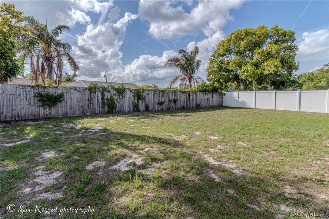 2508 Landover Boulevard, Spring Hill, FL 34609 2508 Landover Boulevard, Spring Hill, FL 34609