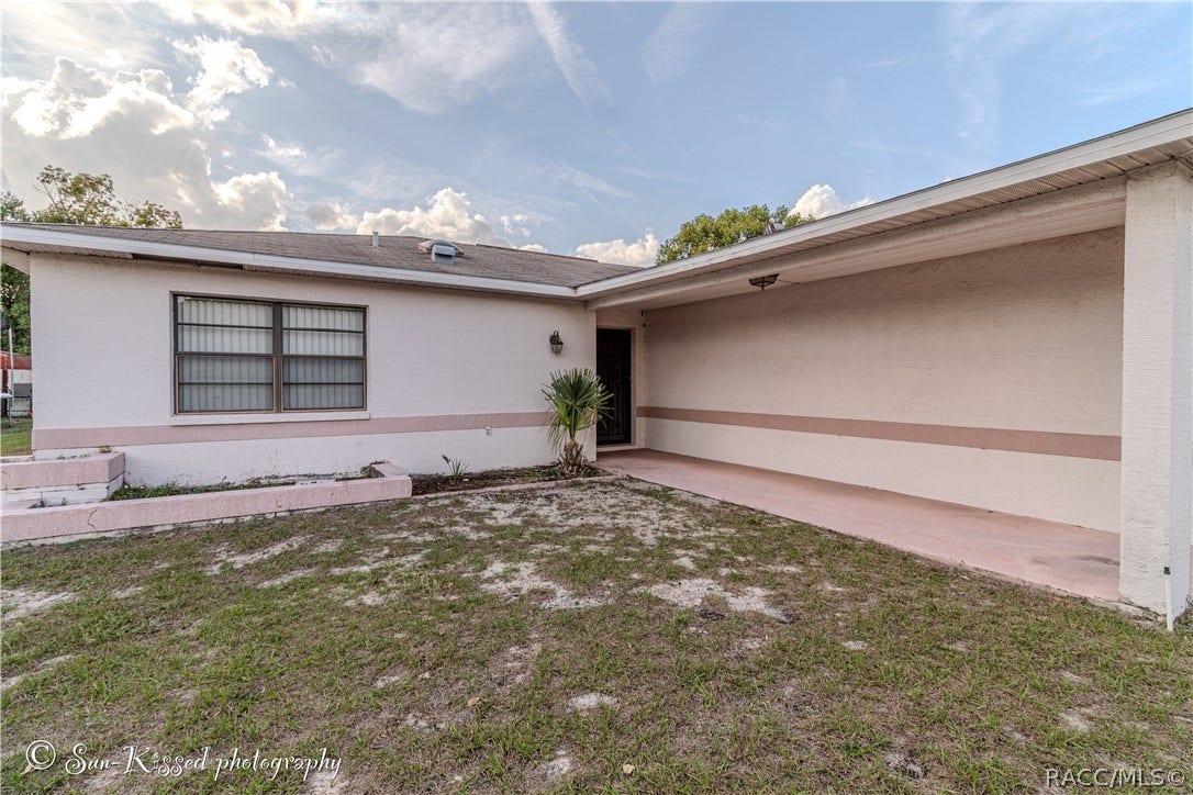 2508 Landover Boulevard, Spring Hill, FL 34609 2508 Landover Boulevard, Spring Hill, FL 34609