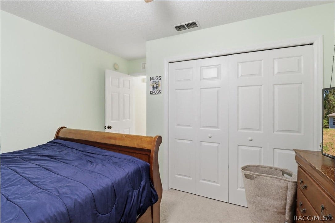 9878 W Riverwood Drive, Crystal River, FL 34428