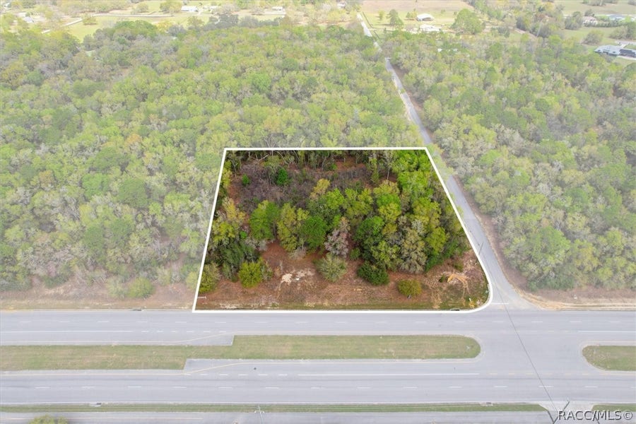Property photo for 161 W Norvell Bryant Highway, Hernando, FL