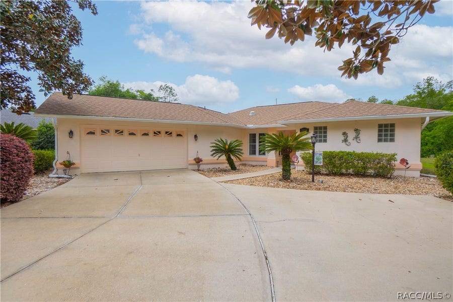 Property photo for 3310 N Canterbury Lake Drive, Hernando, FL