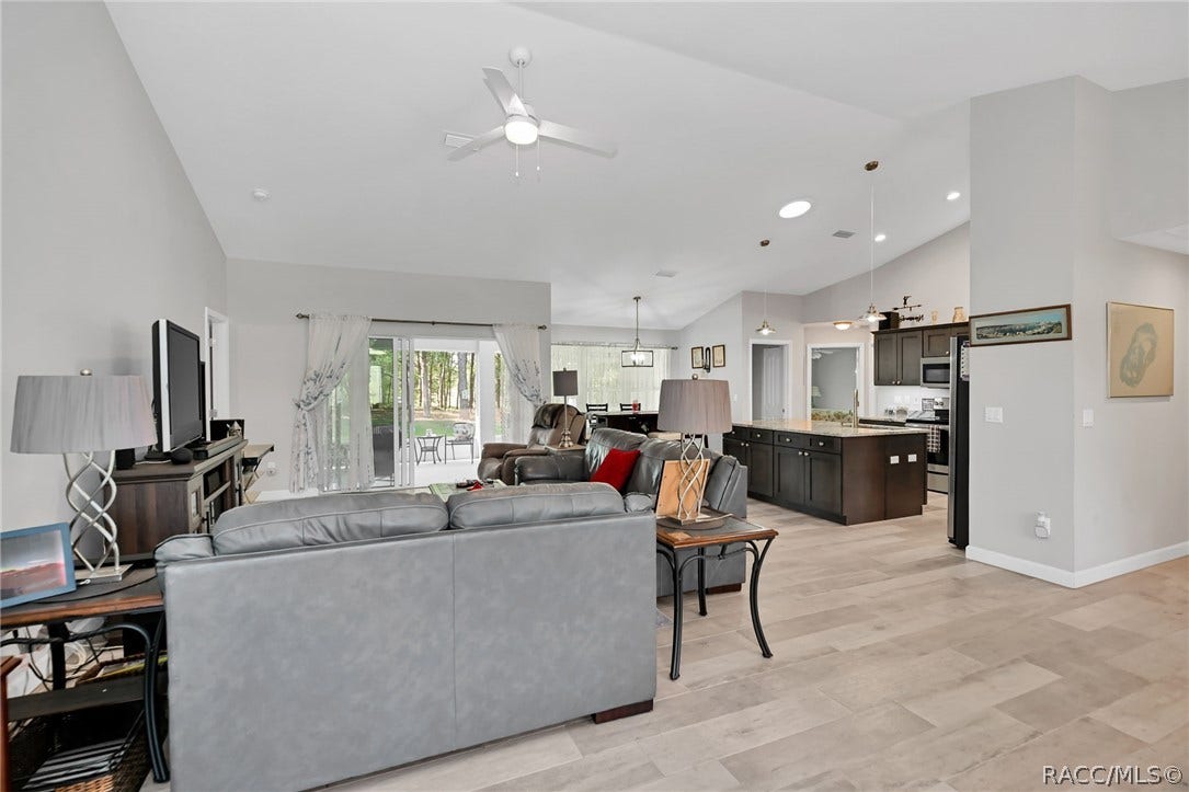 1962 W Mesa Verde Drive, Beverly Hills, FL 34465 1962 W Mesa Verde Drive, Beverly Hills, FL 34465