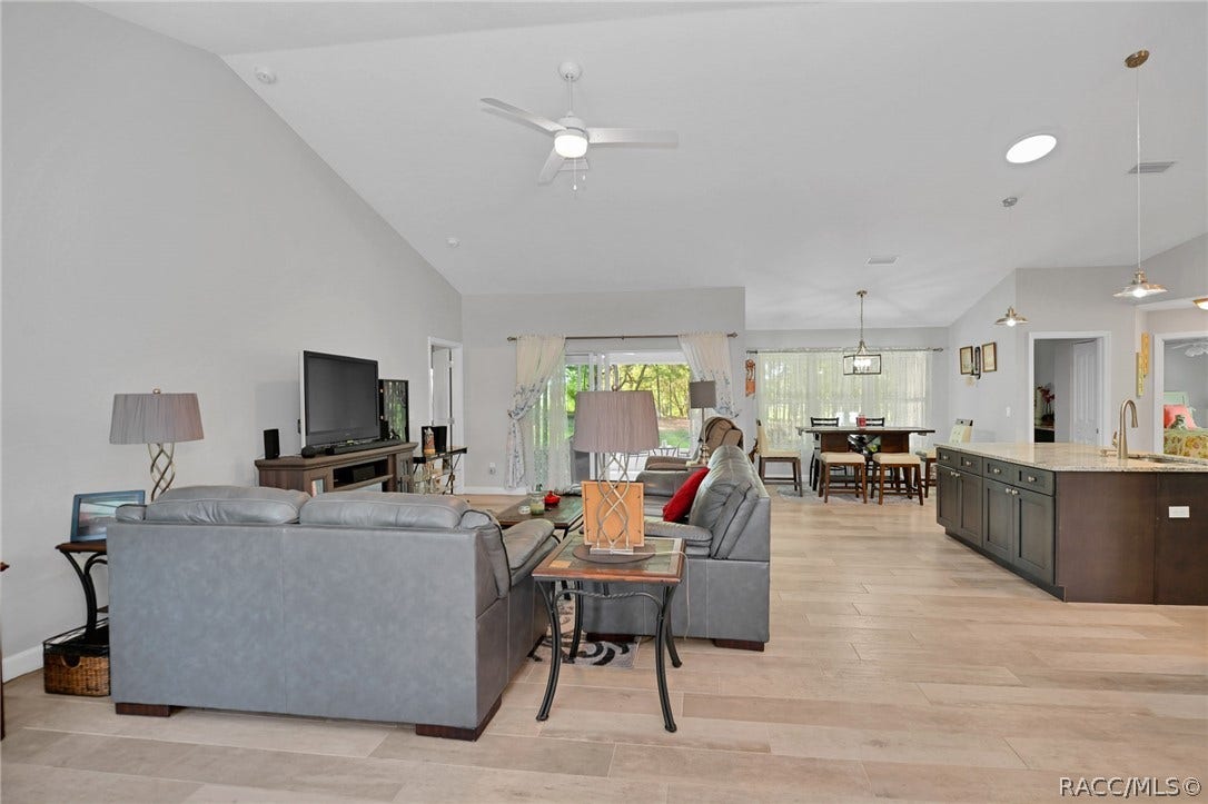 1962 W Mesa Verde Drive, Beverly Hills, FL 34465 1962 W Mesa Verde Drive, Beverly Hills, FL 34465