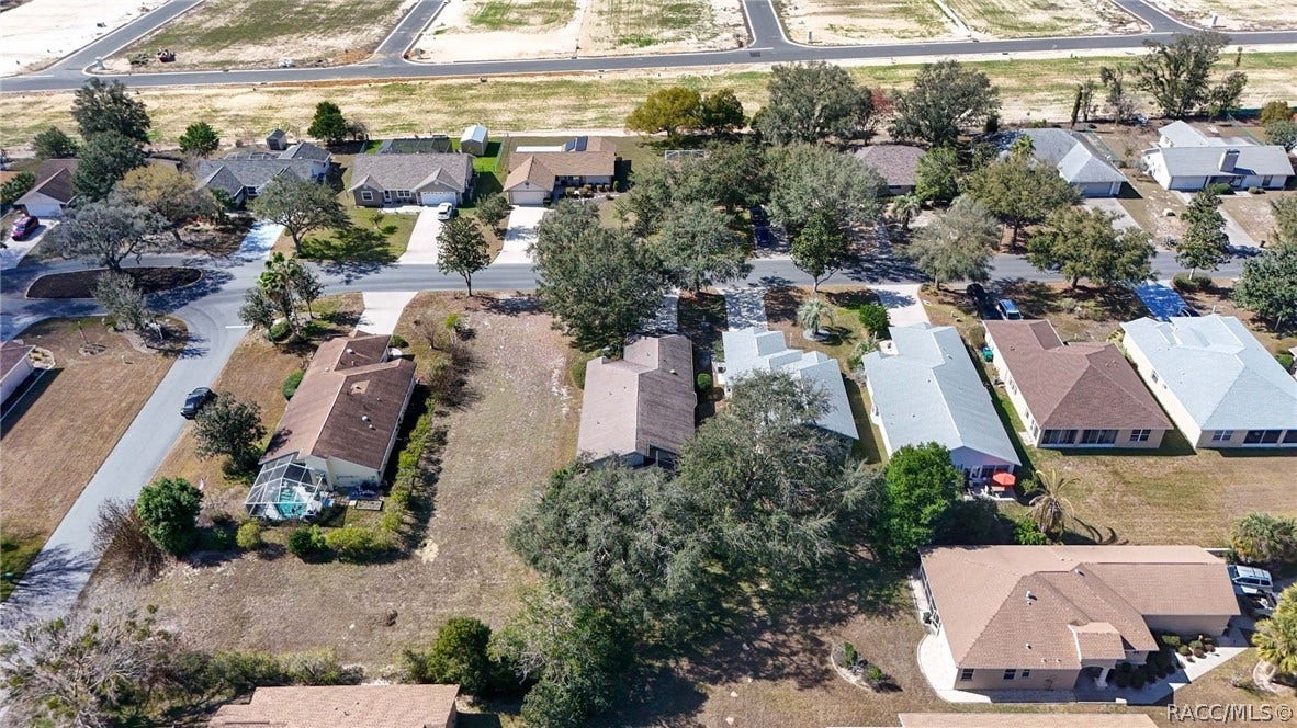 2219 N Brentwood Circle, Lecanto, FL 34461 2219 N Brentwood Circle, Lecanto, FL 34461