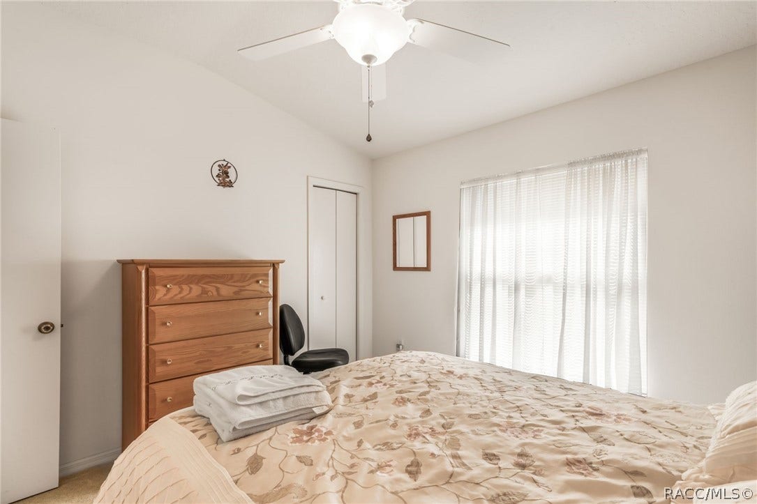 2219 N Brentwood Circle, Lecanto, FL 34461 2219 N Brentwood Circle, Lecanto, FL 34461