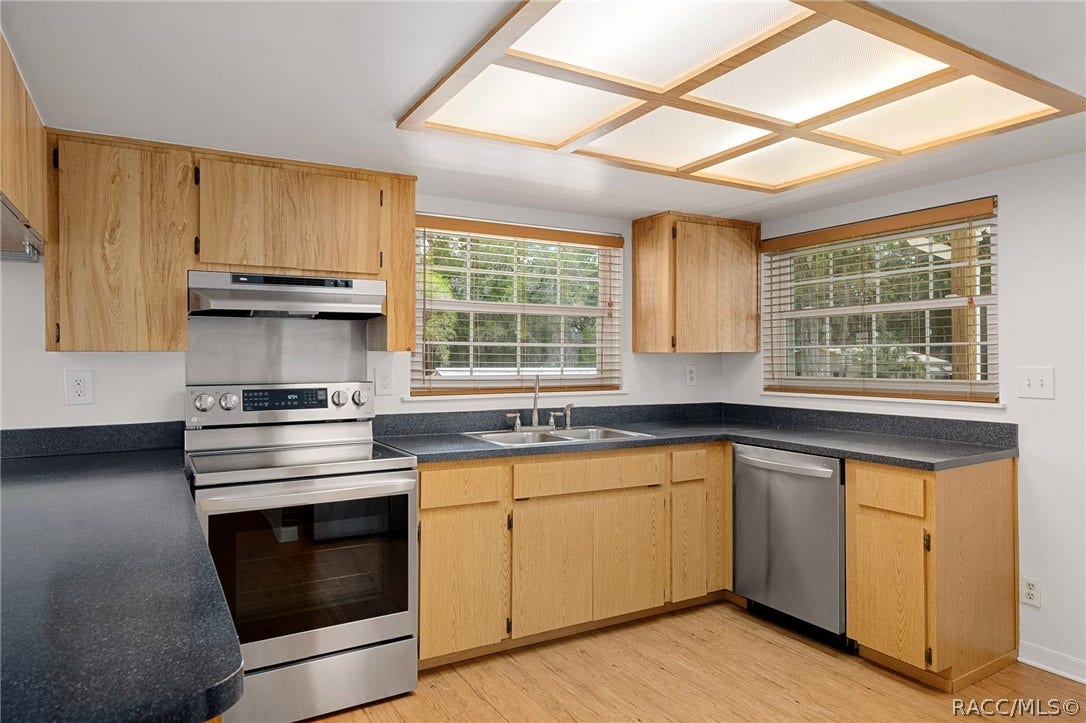 5447 S Boulevard Drive, Homosassa, FL 34448 5447 S Boulevard Drive, Homosassa, FL 34448