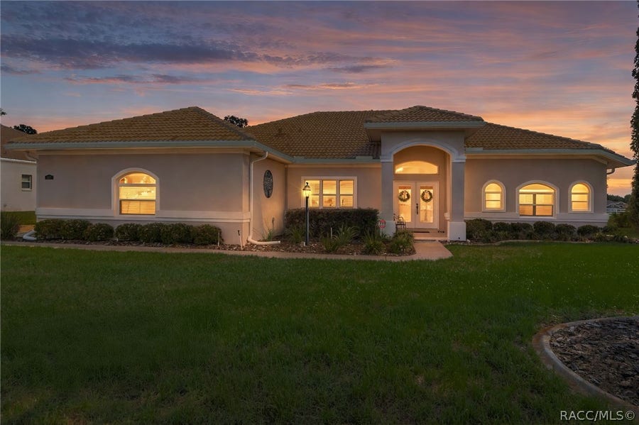 Property photo for 1372 E Seattle Slew Circle, Inverness, FL