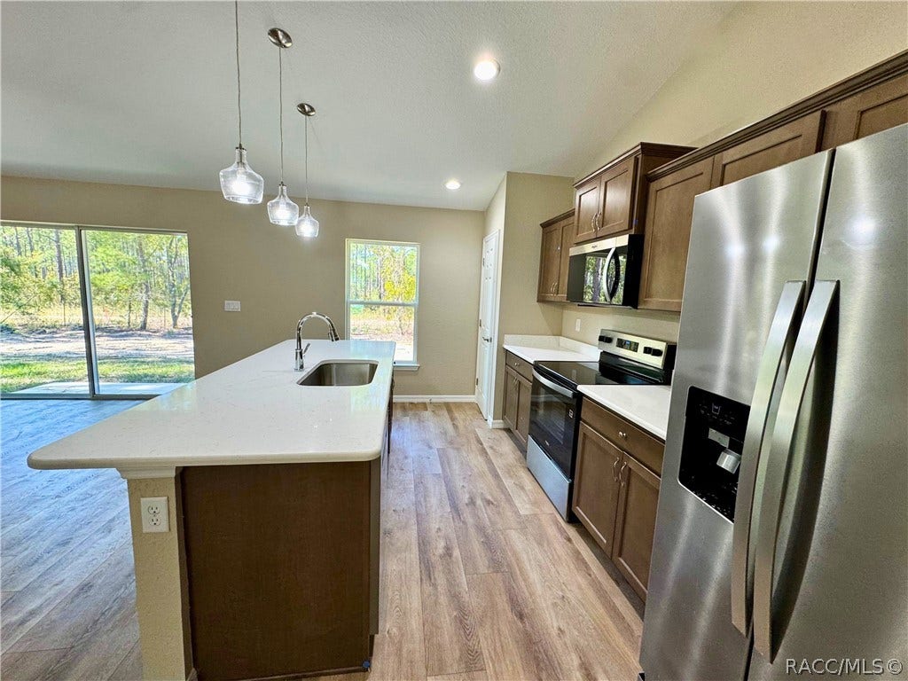 1540 E Artesian Lane, Dunnellon, FL 34434 1540 E Artesian Lane, Dunnellon, FL 34434