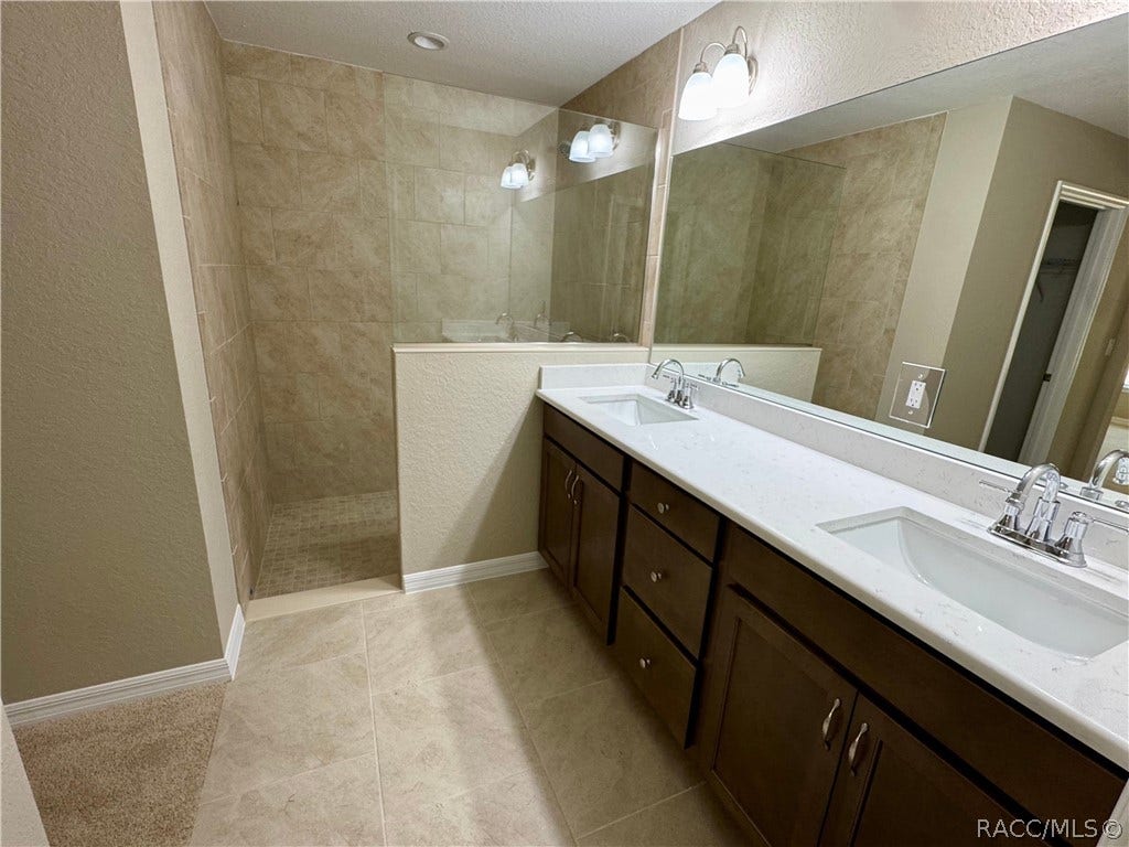 1540 E Artesian Lane, Dunnellon, FL 34434 1540 E Artesian Lane, Dunnellon, FL 34434