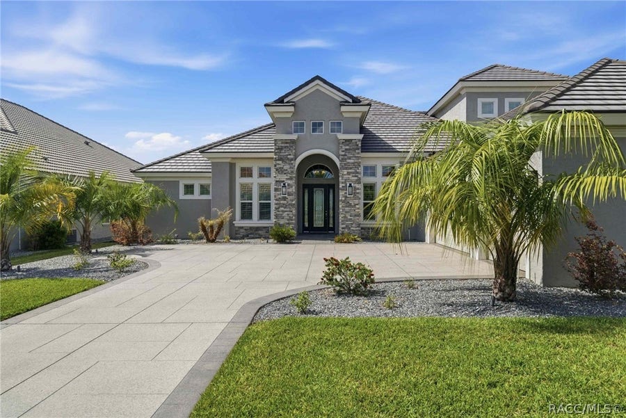Property photo for 2210 N Peakview Loop, Hernando, FL