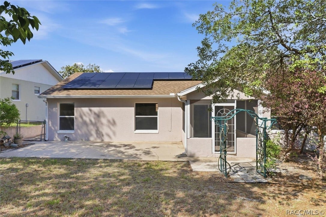 966 W Starjasmine Place, Beverly Hills, FL 34465 Exterior backyard