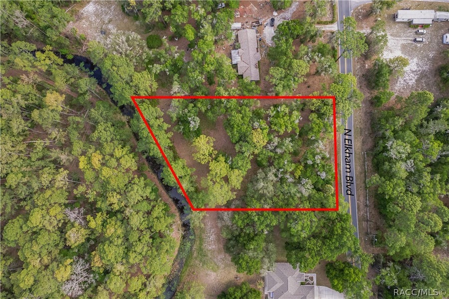 Property photo for 12205 N Elkcam Boulevard, Dunnellon, FL
