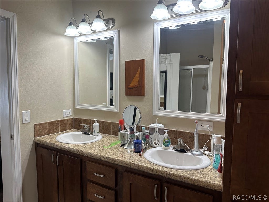 462 S Dew Plant Point, Crystal River, FL 34429 462 S Dew Plant Point, Crystal River, FL 34429