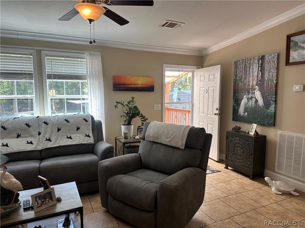 462 S Dew Plant Point, Crystal River, FL 34429 462 S Dew Plant Point, Crystal River, FL 34429