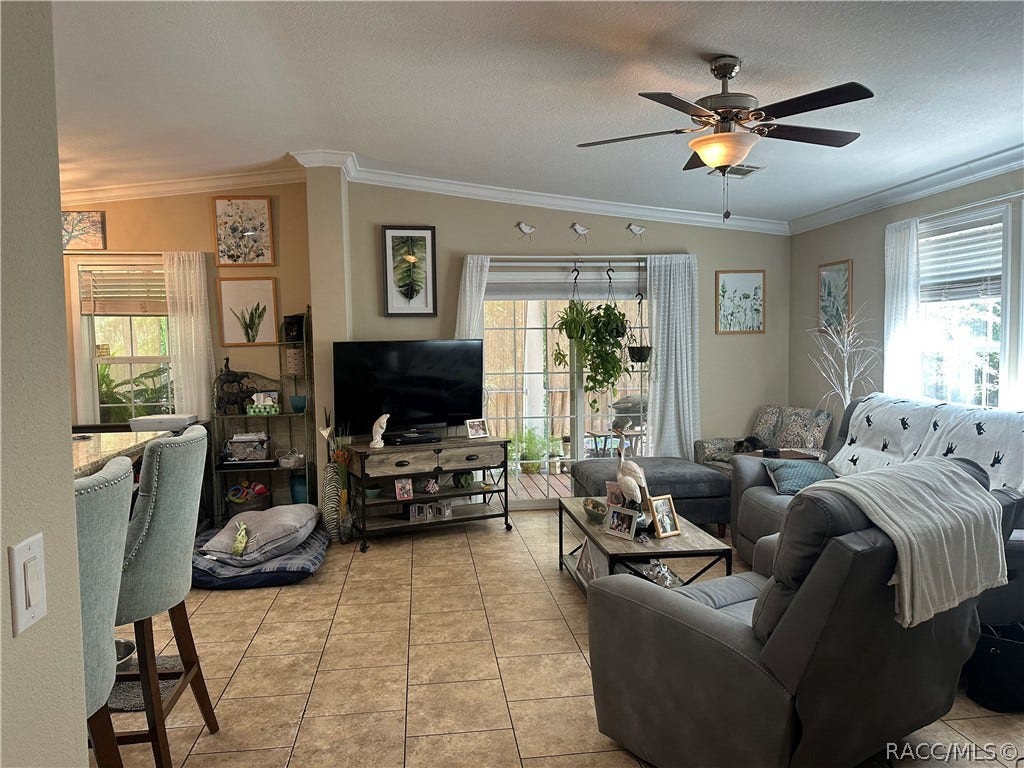 462 S Dew Plant Point, Crystal River, FL 34429 462 S Dew Plant Point, Crystal River, FL 34429