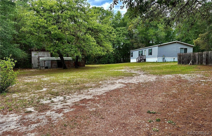 Property photo for 27001 Richbarn Road, Brooksville, FL