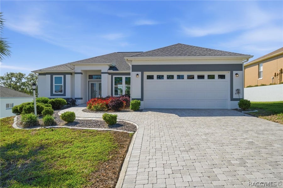 Property photo for 224 W Rexford Drive, Beverly Hills, FL