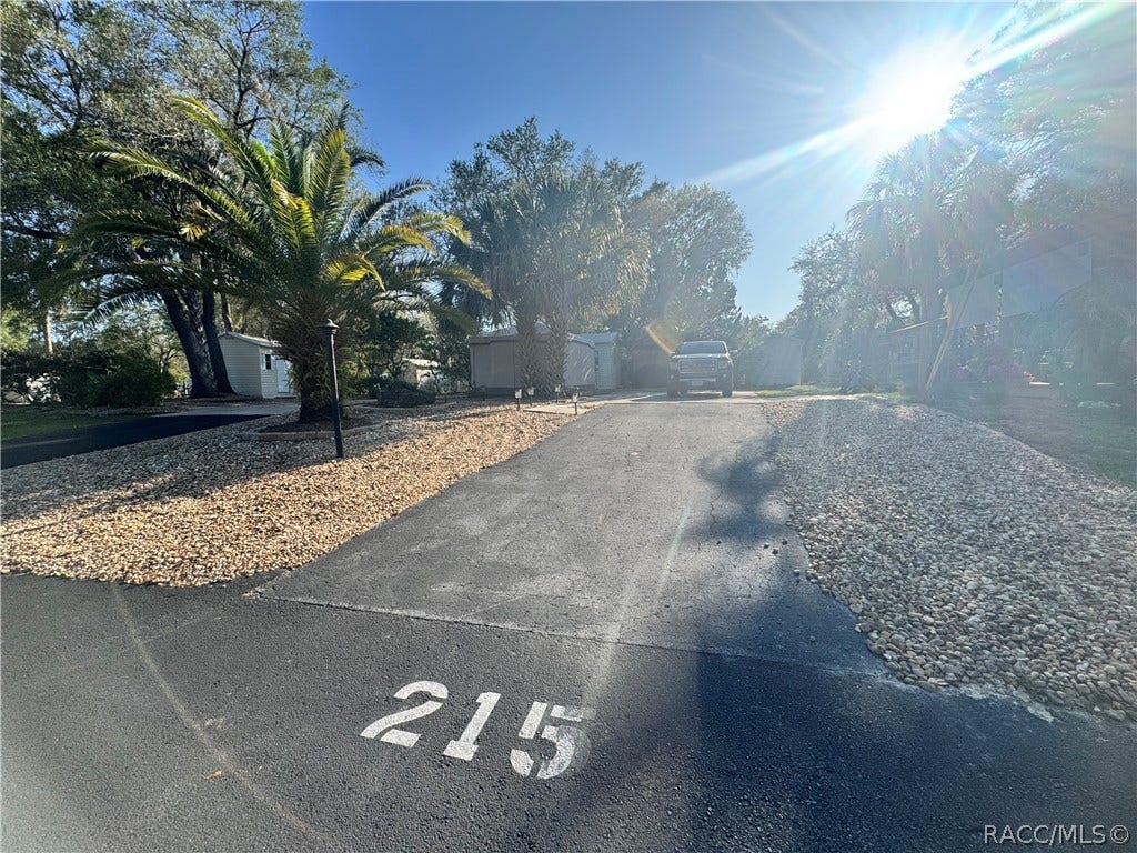 10173 N Suncoast (Lot #215) Boulevard, Crystal River, FL 34428 10173 N Suncoast (Lot #215) Boulevard, Crystal River, FL 34428