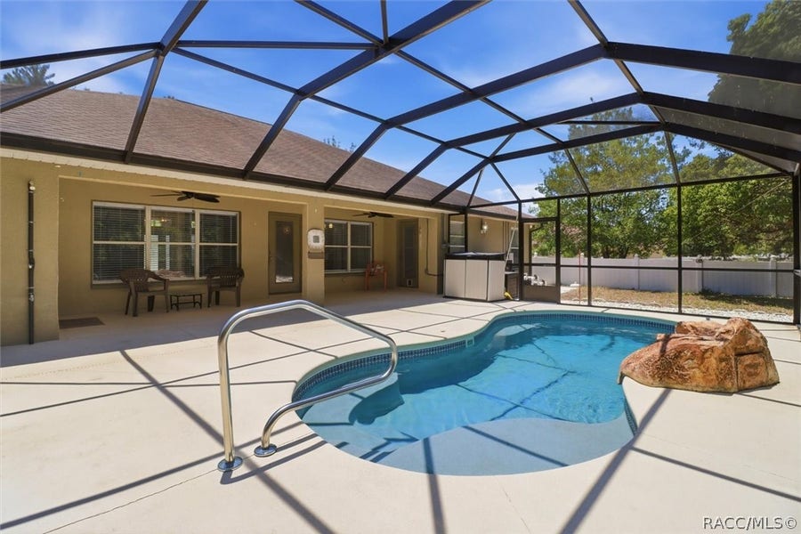 Property photo for 37 Grass Street, Homosassa, FL