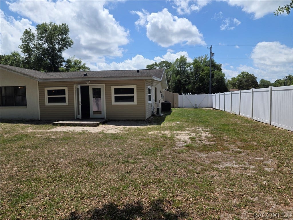 8219 W Trotter Lane, Homosassa, FL 34446 8219 W Trotter Lane, Homosassa, FL 34446