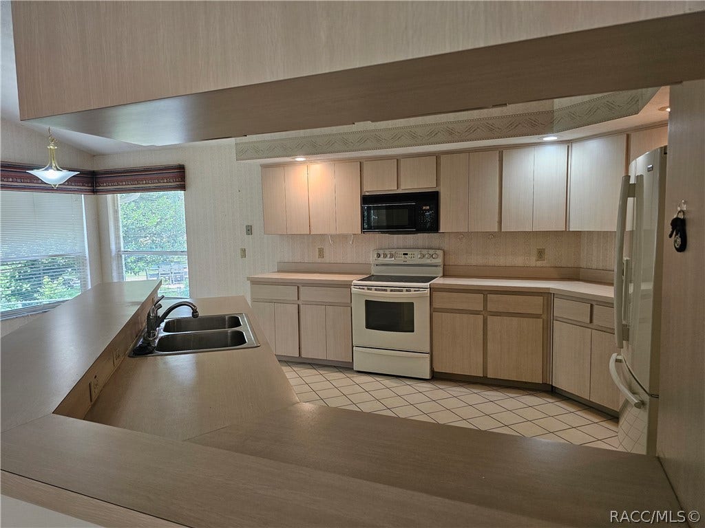 11718 W Riverhaven Drive, Homosassa, FL 34448 11718 W Riverhaven Drive, Homosassa, FL 34448