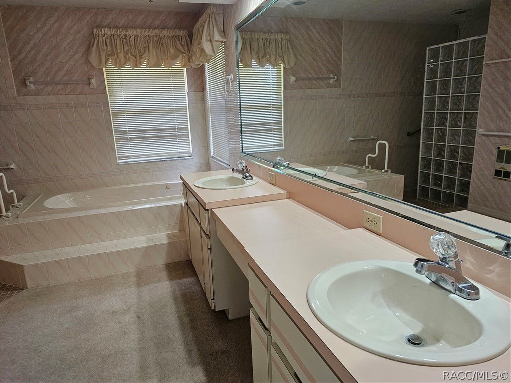 11718 W Riverhaven Drive, Homosassa, FL 34448 11718 W Riverhaven Drive, Homosassa, FL 34448