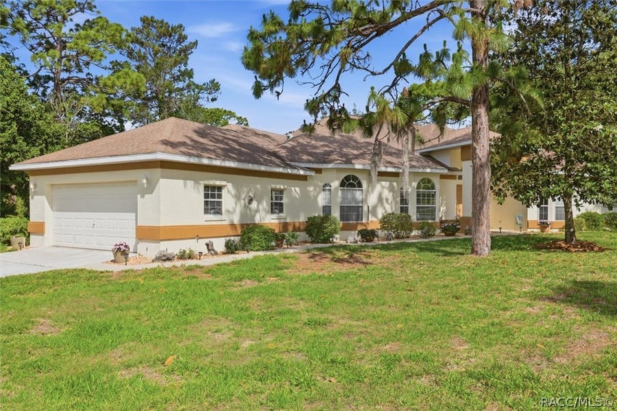 Property photo for 3 Portulaca Court N, Homosassa, FL
