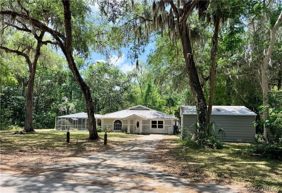 Property photo for 900 N Appalachian Terrace, Crystal River, FL