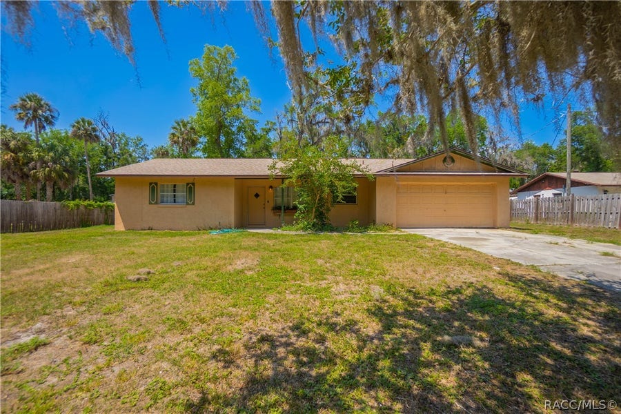 Property photo for 1561 NW 21st Street, Crystal River, FL