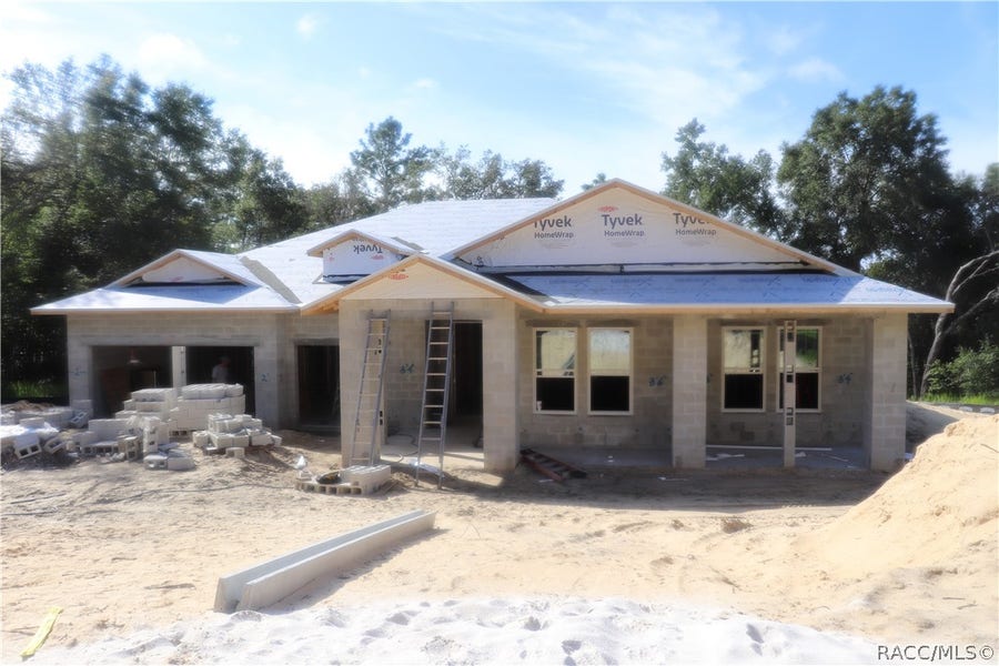 Property photo for 2324 W Aleuts Drive, Beverly Hills, FL