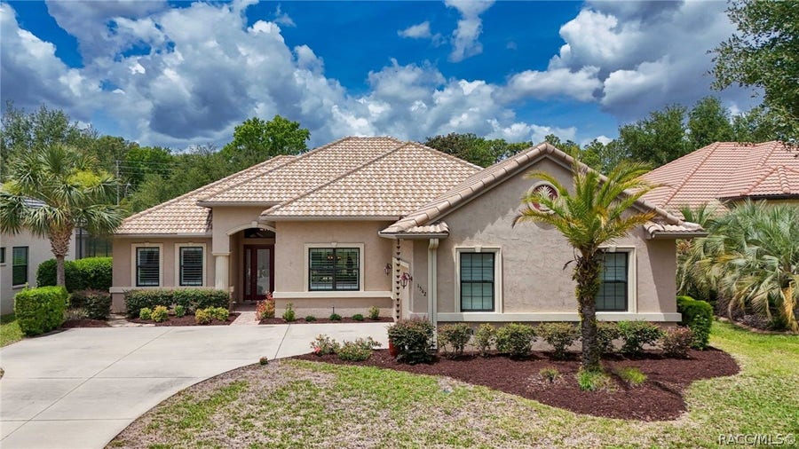 Property photo for 1542 N Ridge Meadow Path, Hernando, FL