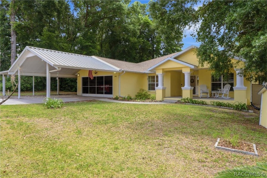 Property photo for 5940 W Pine Circle, Crystal River, FL