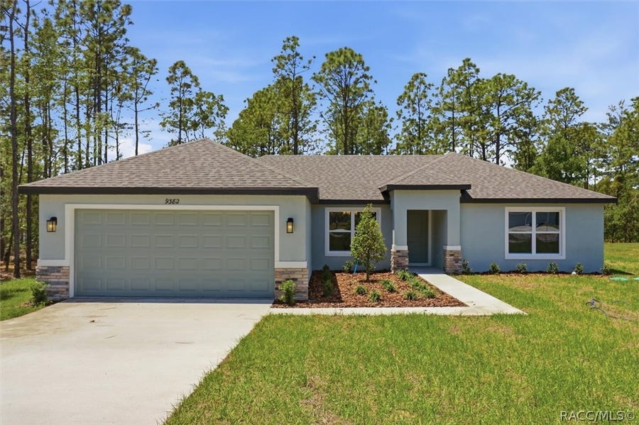 Property photo for 9382 N Pineview Way W, Dunnellon, FL