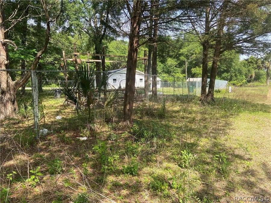 Property photo for 774 E Victoria Lane, Holder, FL