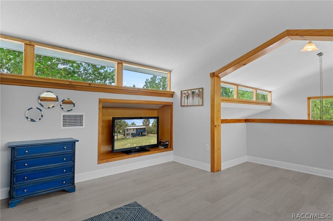 2272 S Todd Point, Homosassa, FL 34448 2272 S Todd Point, Homosassa, FL 34448