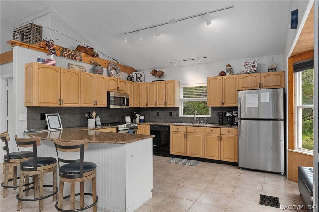 2272 S Todd Point, Homosassa, FL 34448 2272 S Todd Point, Homosassa, FL 34448