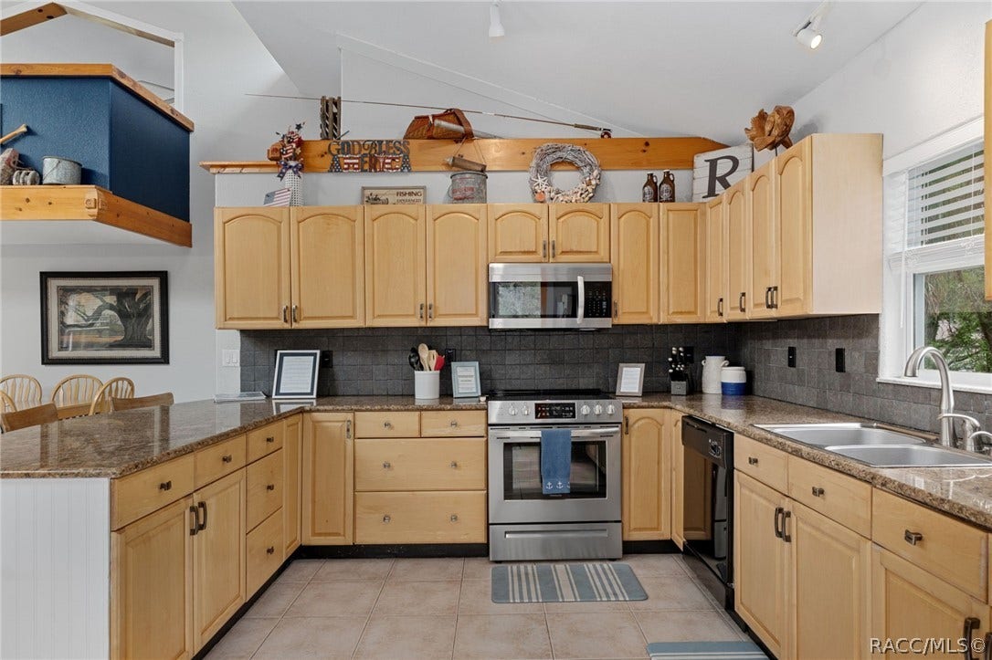 2272 S Todd Point, Homosassa, FL 34448 2272 S Todd Point, Homosassa, FL 34448