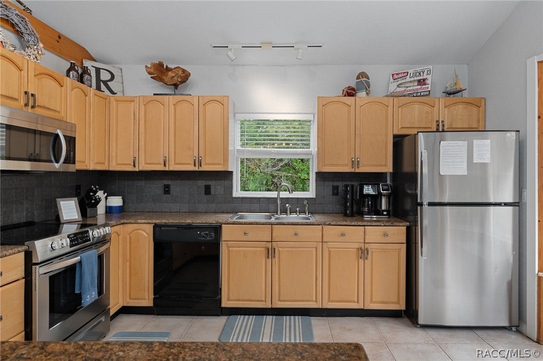 2272 S Todd Point, Homosassa, FL 34448 2272 S Todd Point, Homosassa, FL 34448
