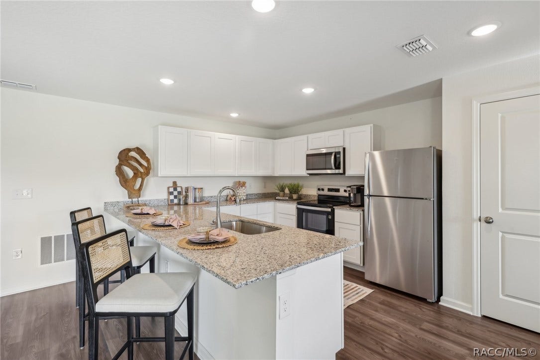 10565 N G MARTINELLI Boulevard, Citrus Springs, FL 34433 10565 N G MARTINELLI Boulevard, Citrus Springs, FL 34433