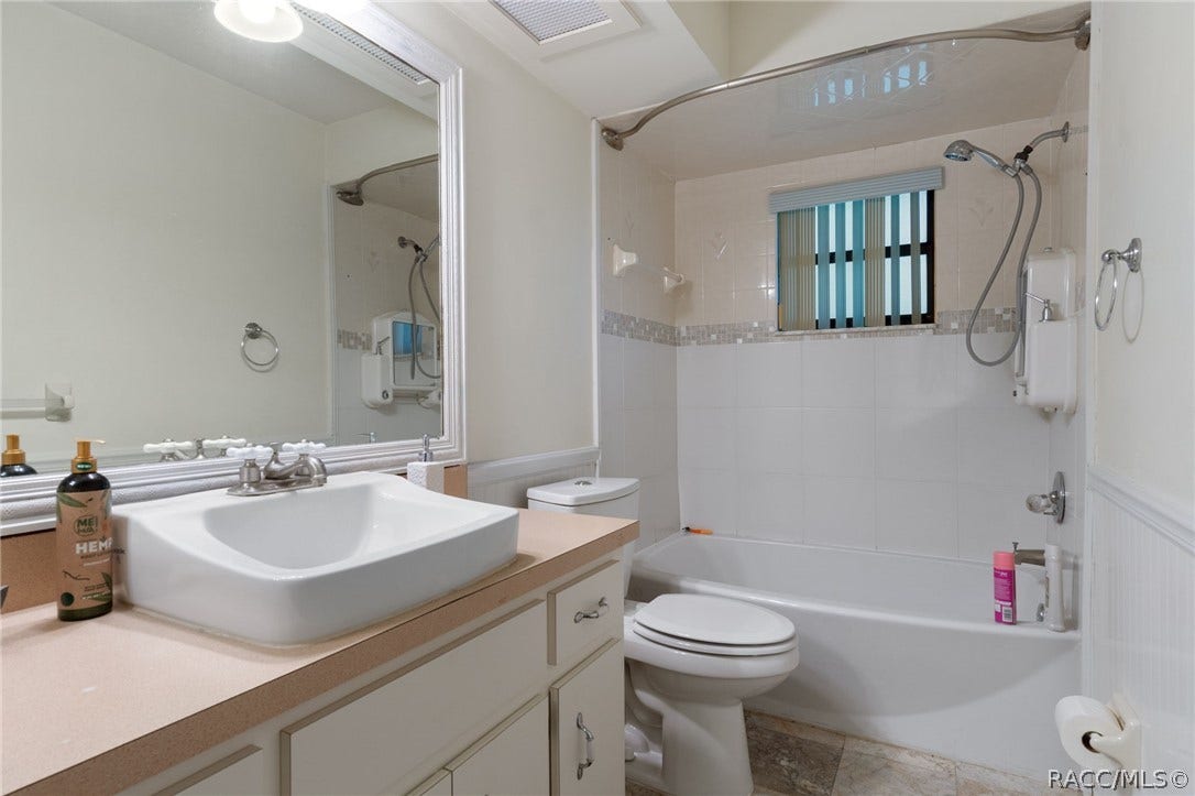 3754 S Apopka Avenue, Inverness, FL 34452 3754 S Apopka Avenue, Inverness, FL 34452