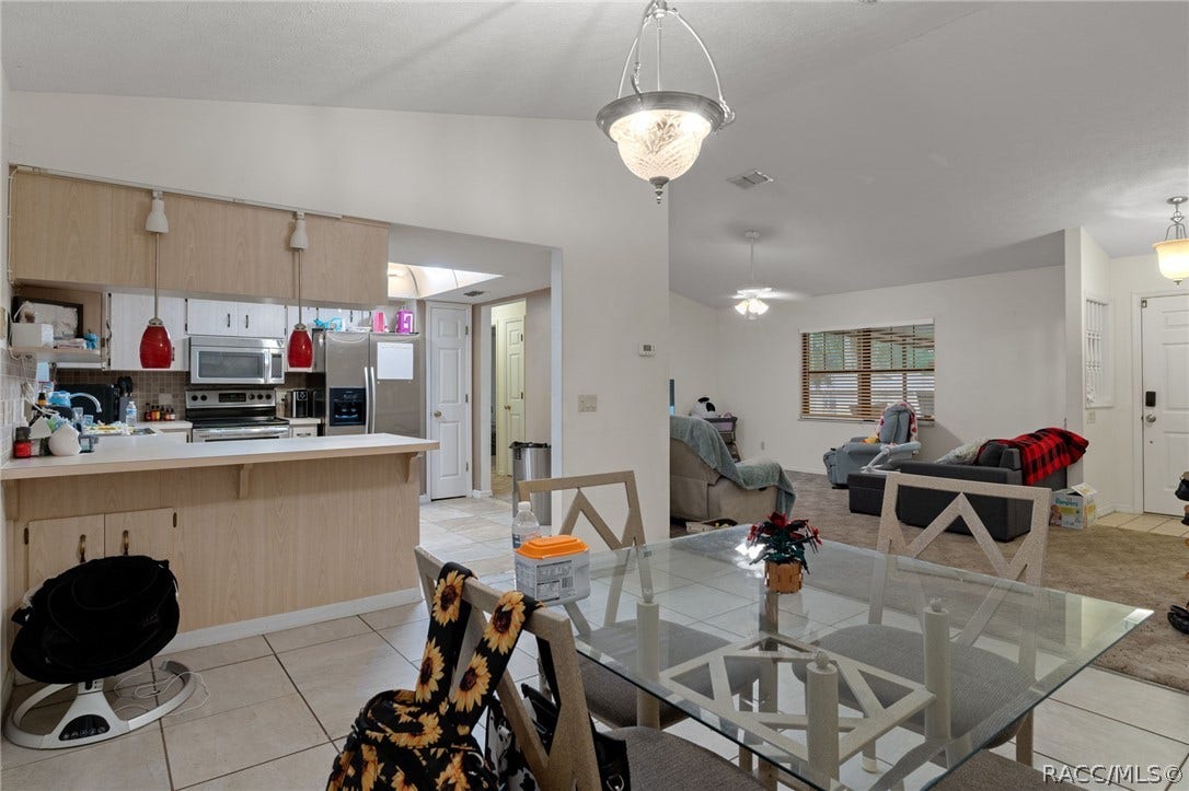3754 S Apopka Avenue, Inverness, FL 34452 3754 S Apopka Avenue, Inverness, FL 34452