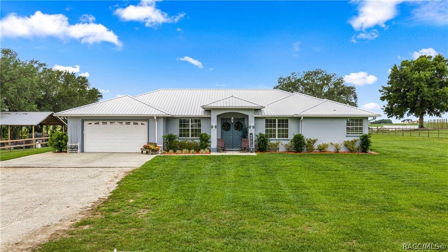 Property photo for 630 SW 210th Avenue, Dunnellon, FL