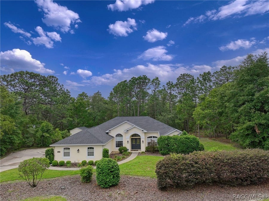 Property photo for 3850 W Brazilnut Road, Beverly Hills, FL