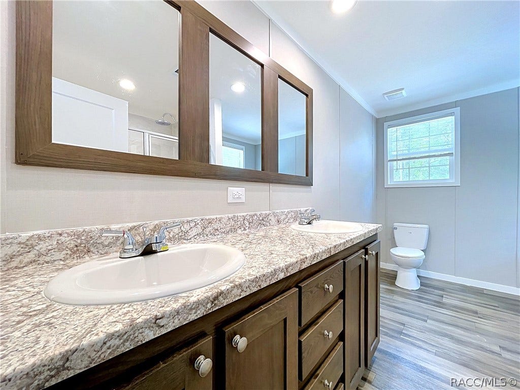 96 S Thayer Avenue, Lecanto, FL 34461 96 S Thayer Avenue, Lecanto, FL 34461