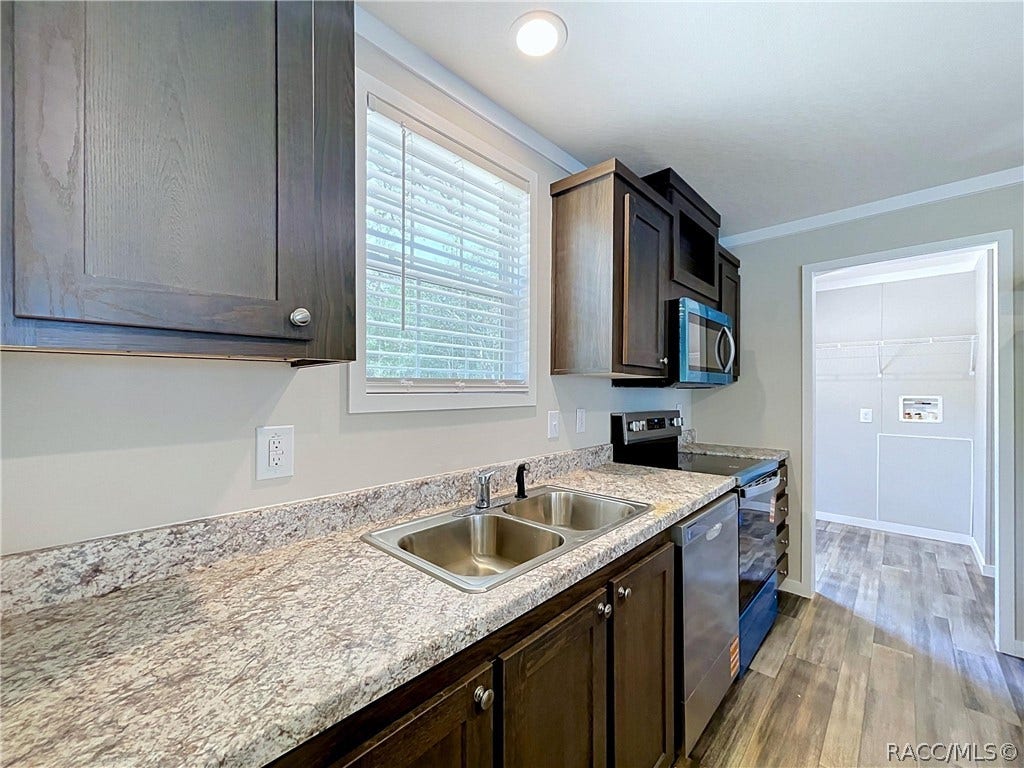 96 S Thayer Avenue, Lecanto, FL 34461 96 S Thayer Avenue, Lecanto, FL 34461